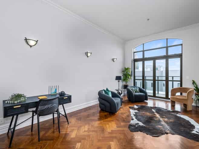 10C/50 Eden Crescent, Auckland Central