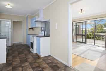 Auckland - Address withheld