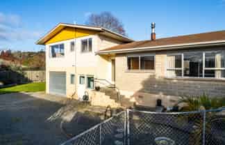 78B Whitby Road, WAKEFIELD
