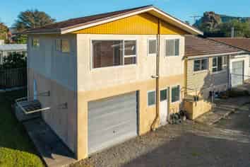 78B Whitby Road, WAKEFIELD