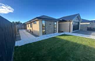 11 Agathis Crescent, Wigram