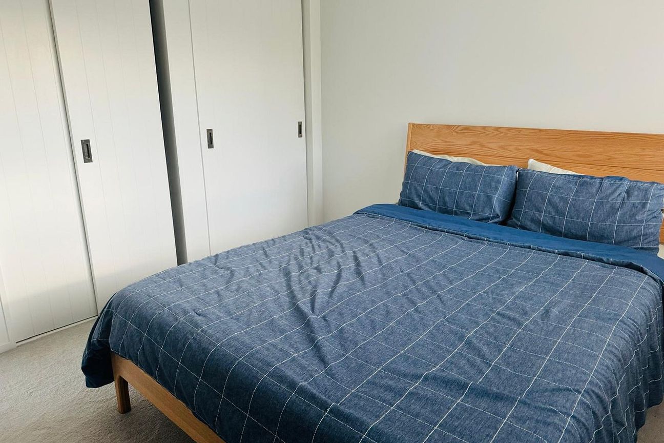 Stunning 3-Storey 3 Bedroom Home For Rent - Ansicht 3