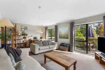 140 Verbena Road, Birkdale
