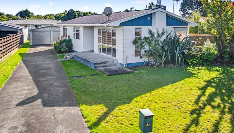 37 kimberley Grove, Westbrook