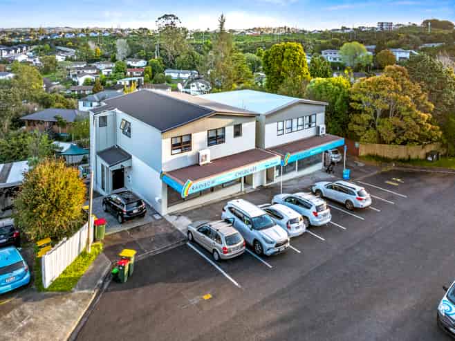 12 Laurina Road, Sunnynook