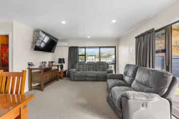 6 Rinaha Place, Koutu