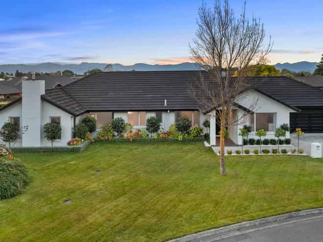 54 Ashwood Drive, Witherlea