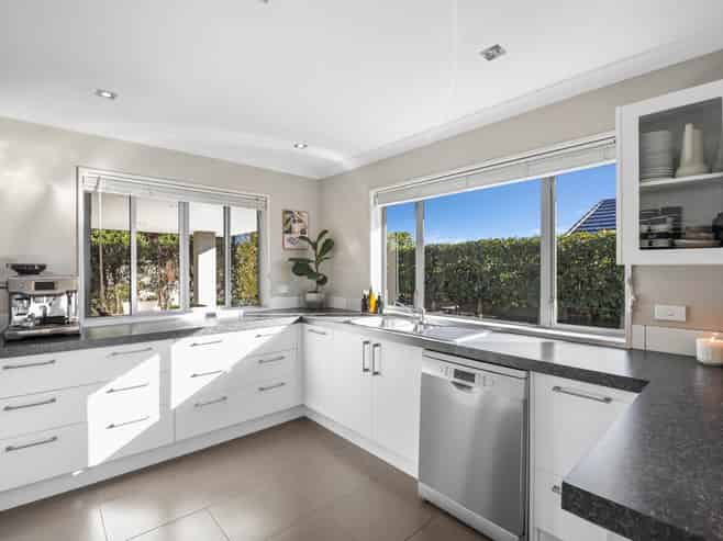 54 Ashwood Drive, Witherlea