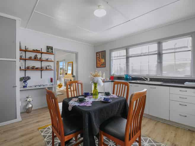 202 Maxwell Road, Redwoodtown