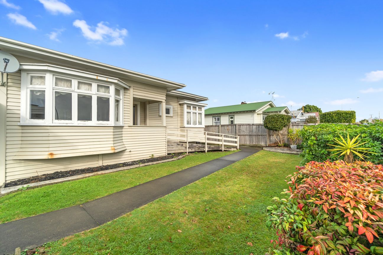 Timeless Character and Full of Charm - Vista 2