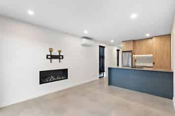 39B Ryan Loop, Jacks Point