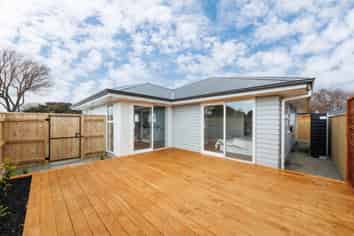 208A Tremaine Avenue, Highbury