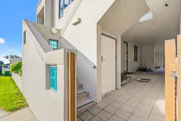 2/5 West End Road, Ohope