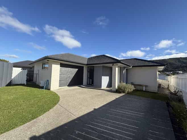 34 Te Ara O Toroa, Wainuiomata