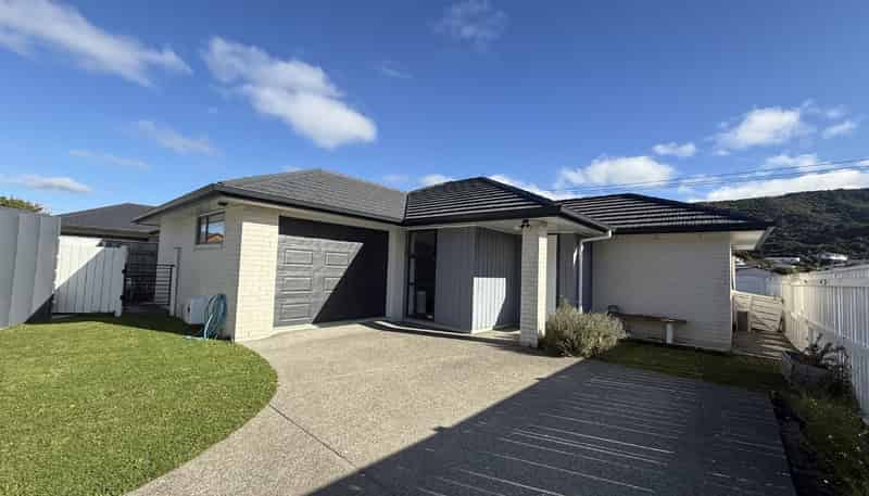 34 Te Ara O Toroa, Wainuiomata
