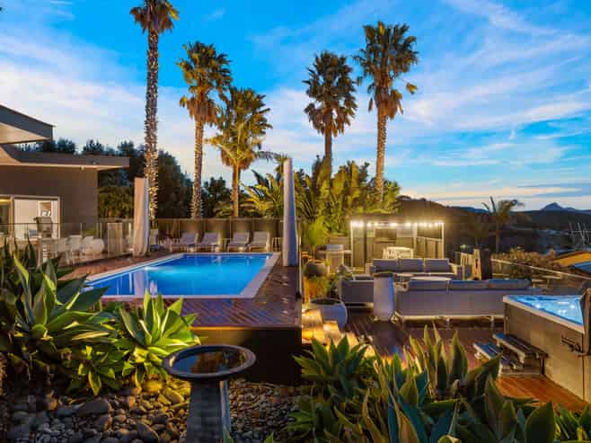 17 Governors Heights, Whangamata