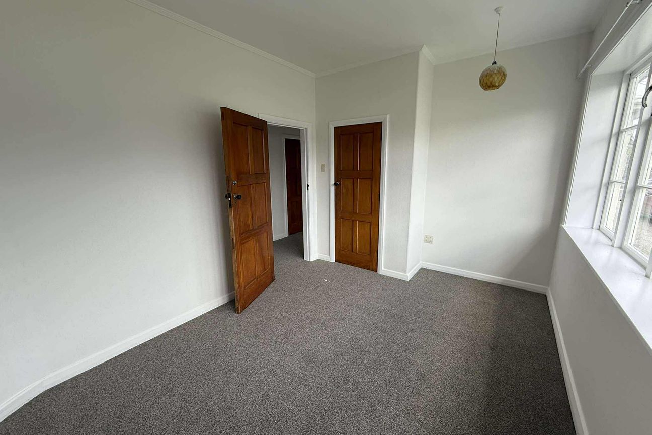 Tidy Home close to schools - Bild 2