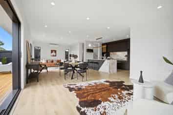 5 Weir Lane, Oteha
