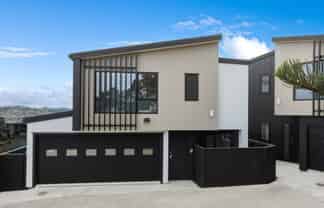 5 Weir Lane, Oteha