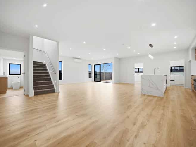 4/55 Spencer Road, Oteha