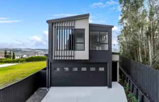 4/55 Spencer Road, Oteha