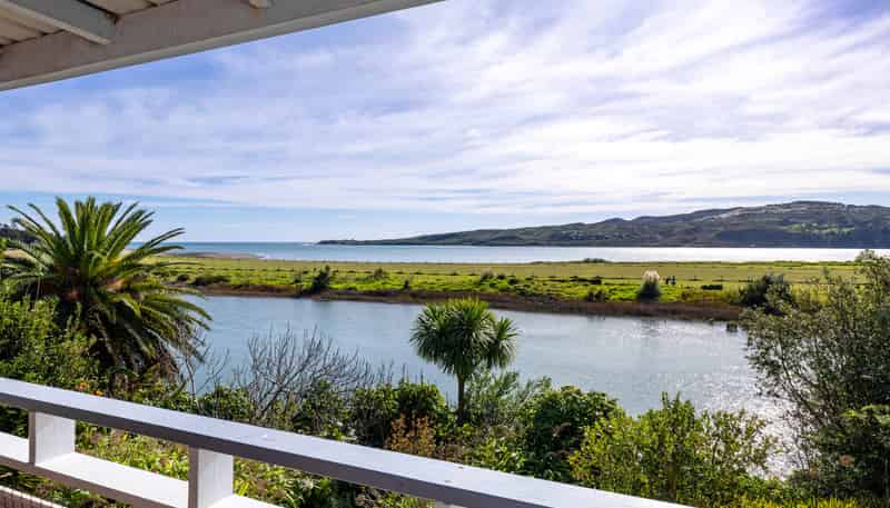 7 Nihinihi Avenue, Raglan