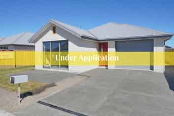 38 Edlin Lane, Pegasus