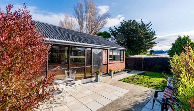 38 Bay View Road, South Dunedin