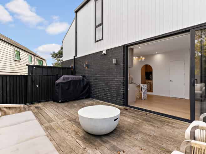 11/35 Mainston Road, Remuera