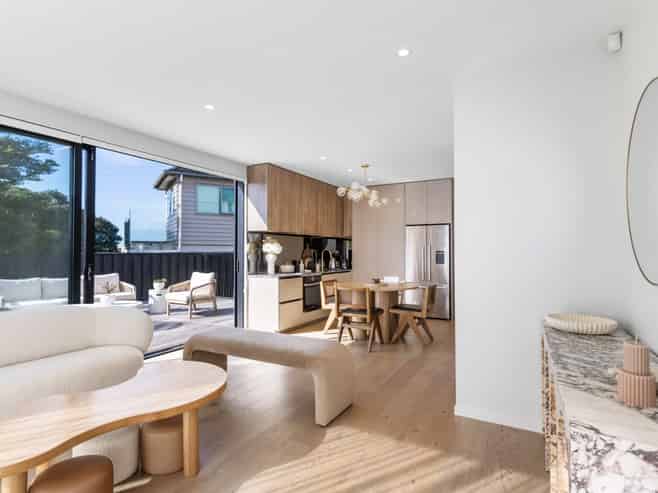 11/35 Mainston Road, Remuera