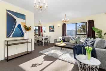 23 Jasmine Grove, Maungaraki