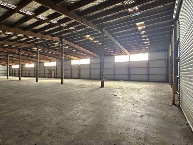 High capacity warehousing and processing
