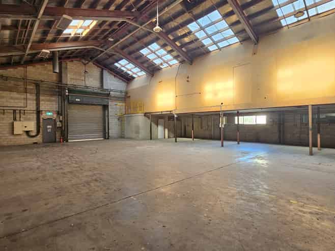 High capacity warehousing and processing