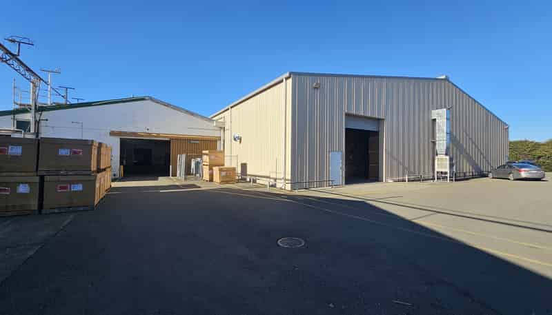 1444 Railway Road South, Pakipaki