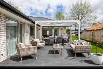8 Island Road, Whataupoko