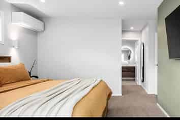 8 Island Road, Whataupoko
