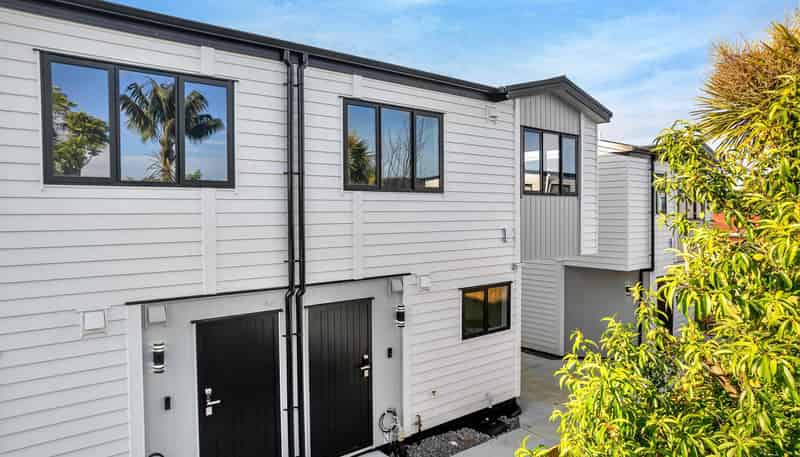 1 Next Chapter, Manurewa