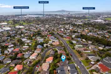 128 Coronation Road, Hillcrest