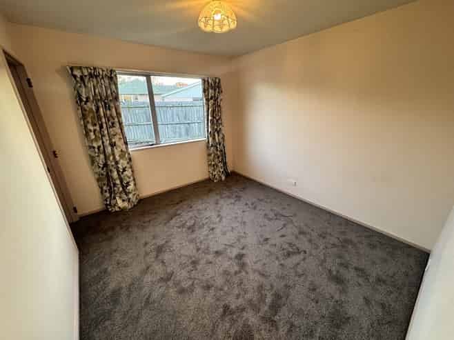 113a Warren Crescent, Hillmorton