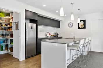 22 Ballintoy Park Drive, Welcome Bay