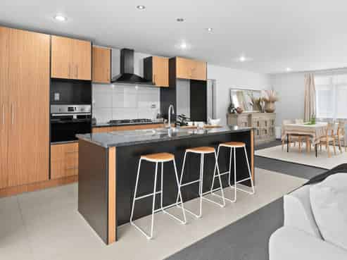 17 + 17A Barwick Place, Huntington