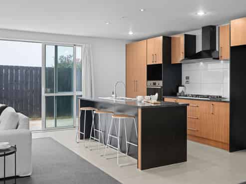 17 + 17A Barwick Place, Huntington