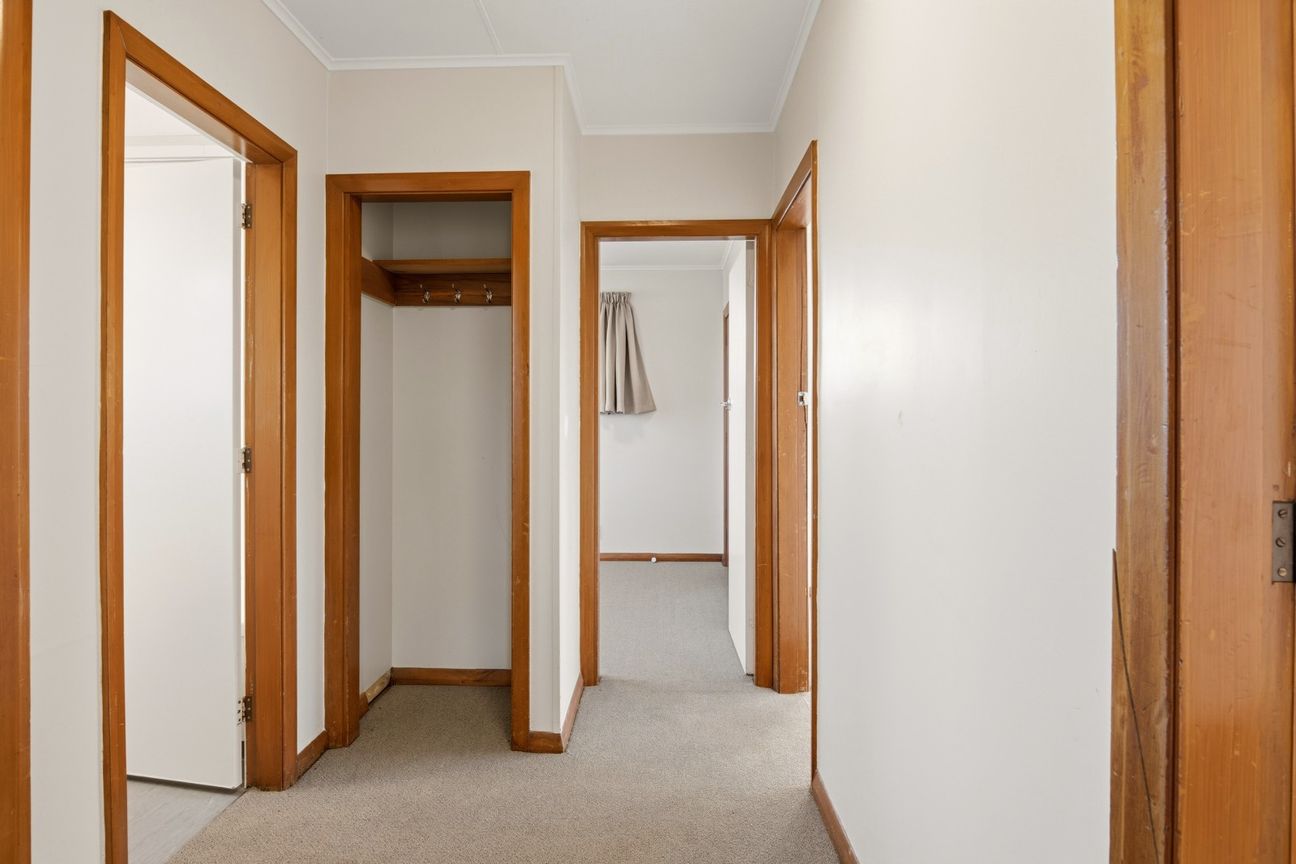 Under offer - first home or potential investment - Więcej