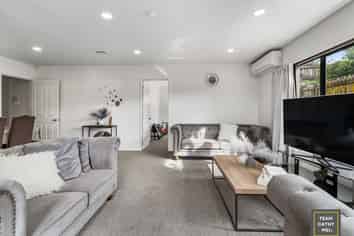 2/124 Alfriston Road, Manurewa