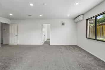 2/124 Alfriston Road, Manurewa