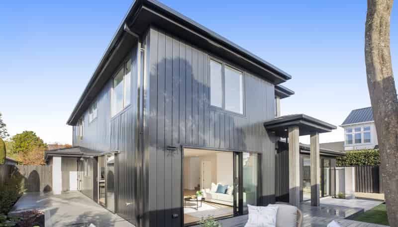 2/61 Murray Place, Saint Albans