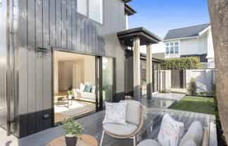 2/61 Murray Place, Saint Albans