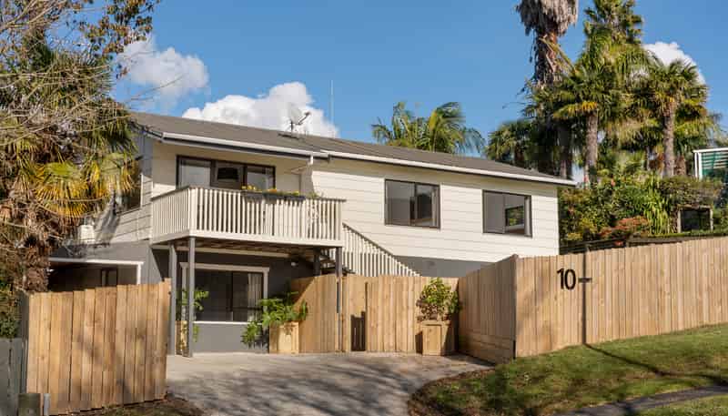 10 James Cook Drive, Welcome Bay