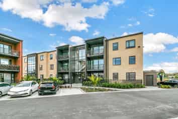  205/10 Awataha Drive, Northcote