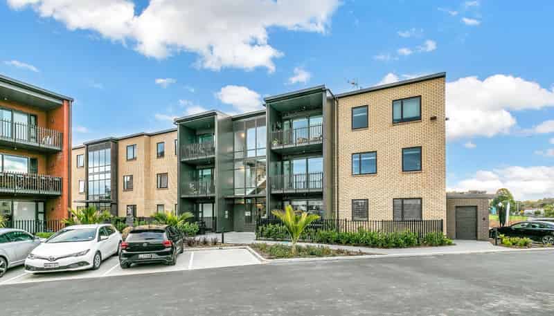  205/10 Awataha Drive, Northcote